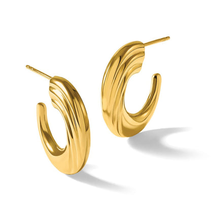 14K Gelbgold Poliert und Gerillt J Creole Ohrstecker