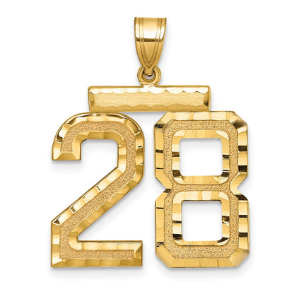 14K Gelbgold großer gebürsteter Charm mit Diamantschliff „Zahl 28“