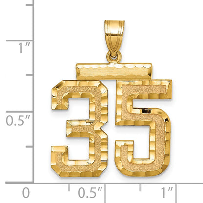 14K Gelbgold großer gebürsteter Charm mit Diamantschliff „Zahl 35“