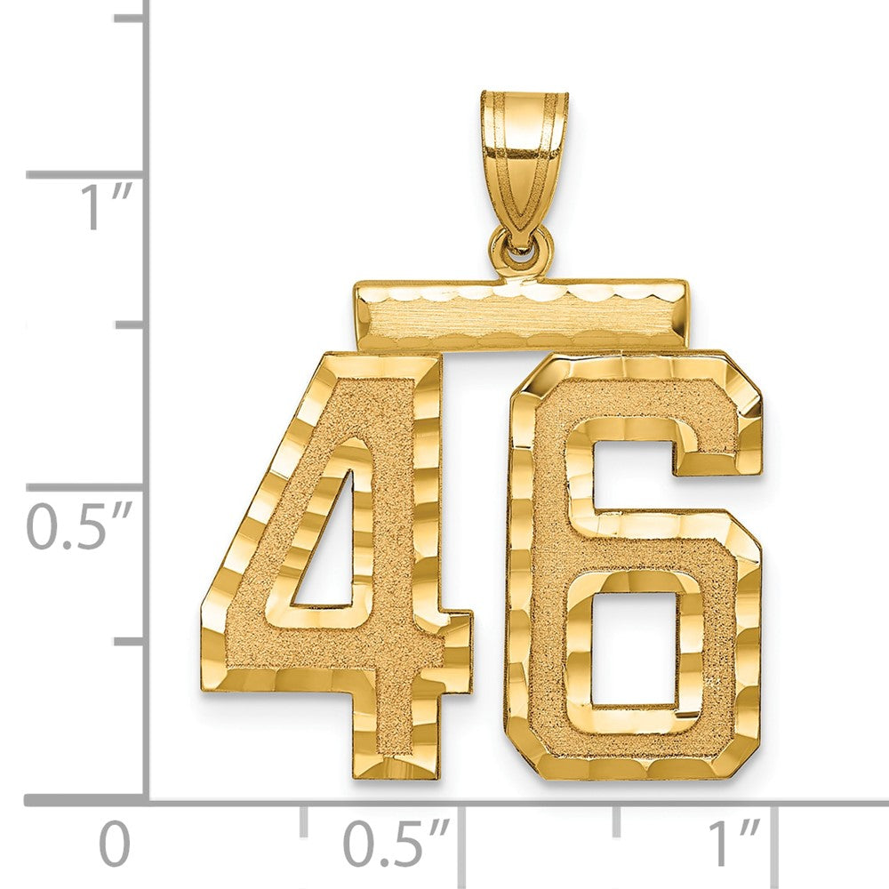 14K Gelbgold großer gebürsteter Charm mit Diamantschliff „Zahl 46“