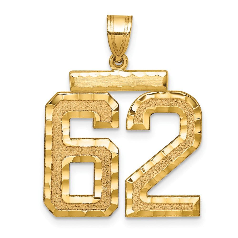 14K Gelbgold großer gebürsteter Charm mit Diamantschliff Zahl 62
