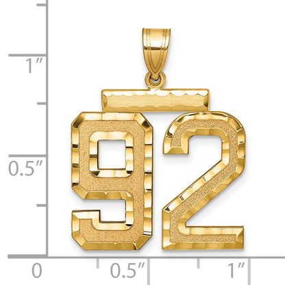 14K Gelbgold Großer Gebürsteter Diamantgeschliffener Zahl-92-Charm