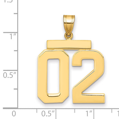 14K Gelbgold großer, polierter Charm mit Zahl 02 obenauf