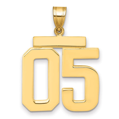 14K Gelbgold Großer Polierter Charm mit Zahl 05 obenauf