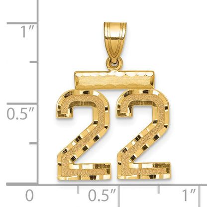 14K Gelbgold Diamantgeschliffener Zahlen-Charm „22", mittelgroß