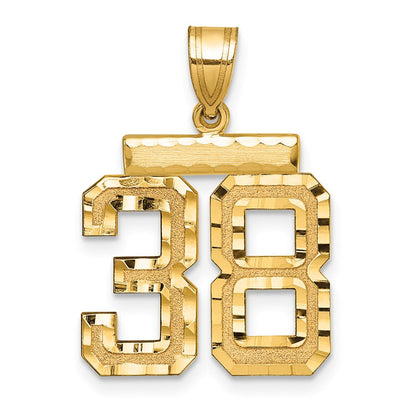 14K Gelbgold Diamant-geschliffener Zahlen-Charm "38", mittelgroß