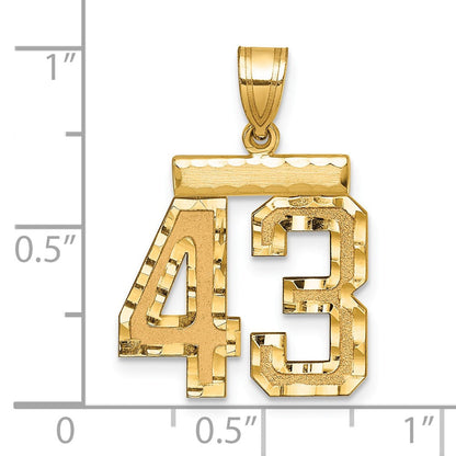 14K Gelbgold Diamantschliff-Zahlencharm „43“, mittelgroß