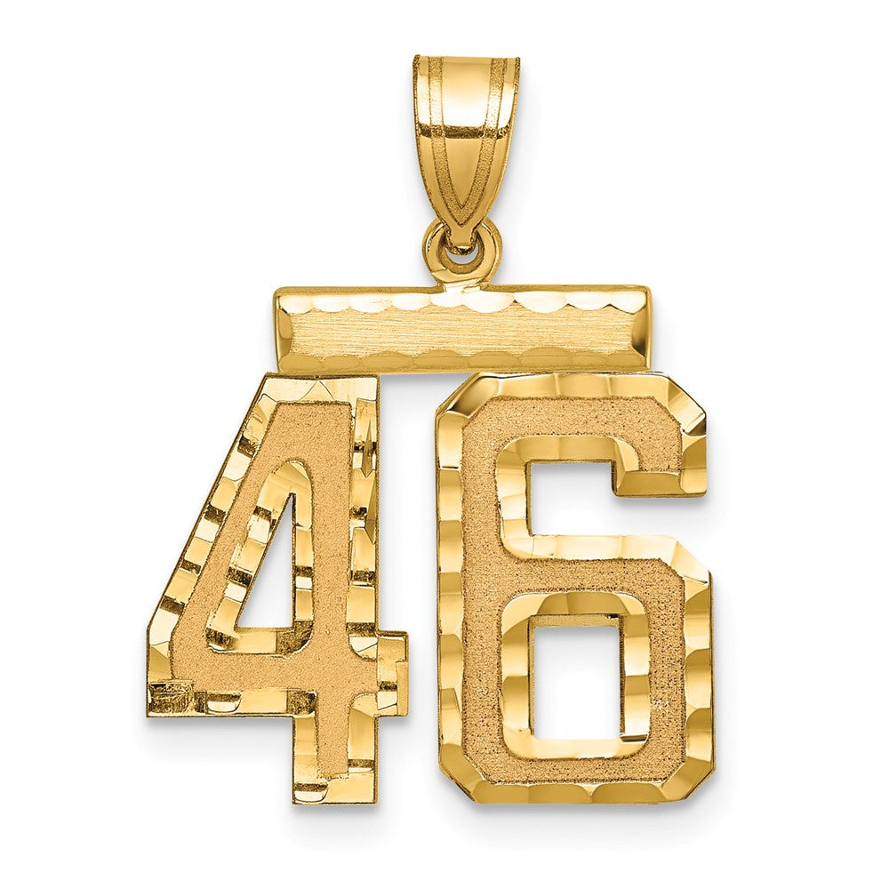 14K Gelbgold Medaillengroßer Diamantgeschliffener Zahl-46-Charm** Alternative, möglicherweise natürlicher formuliert: **14K Gelbgold Diamantgeschliffener Charm "Zahl 46", mittelgroß