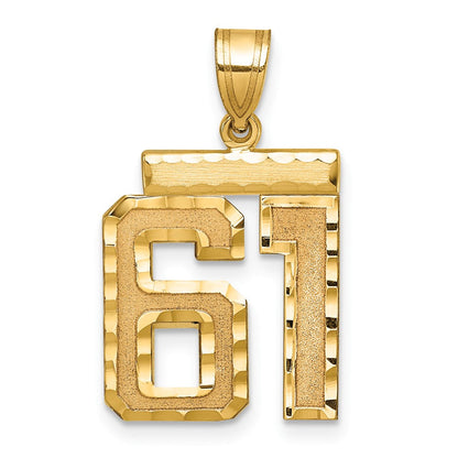 14K Gelbgold Diamantgeschliffener Charm „Zahl 61“, Mittelgroß