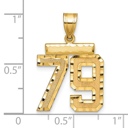 14K Gelbgold Diamant-geschliffener Zahlen-Charm "79", mittelgroß