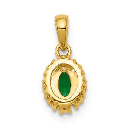 14K Gelbgold und Rhodium Anhänger mit echtem Diamant und ovalem Smaragd