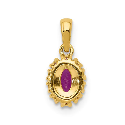 14K Gelbgold und Rhodium Anhänger mit echtem Diamant und 0,32 ct. ovalem Rubin mit Halo