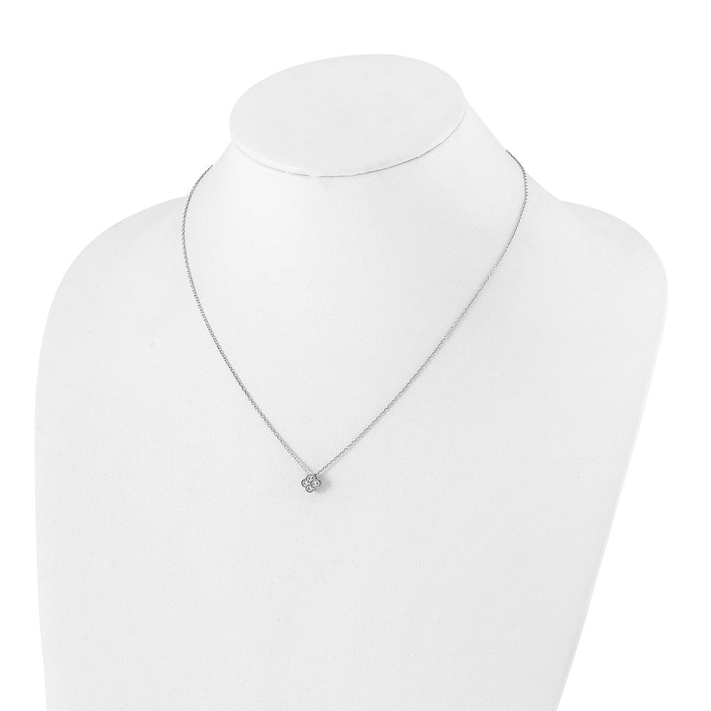 10 Karat Weißgold Halskette mit Anhänger, 0,25 ct. im Labor gezüchteten Diamanten VS/SI+ G+, Blüten-Design, 18 Zoll
