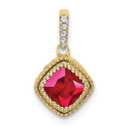 Anhänger aus 14K Gelbgold mit Rubin im Kissenschliff und echtem Diamant