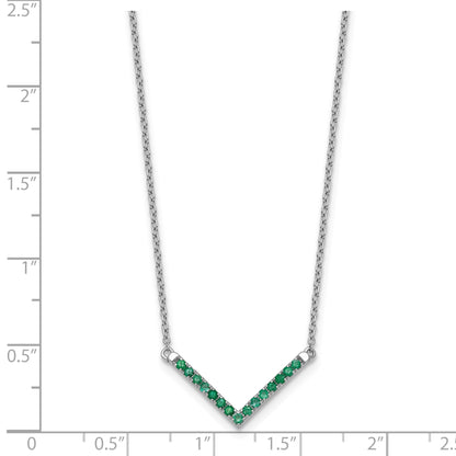 14K Weißgold Smaragd 18 Zoll. V-necklace