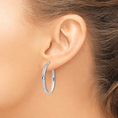 14K Weißgold 3mm Oval Creolen