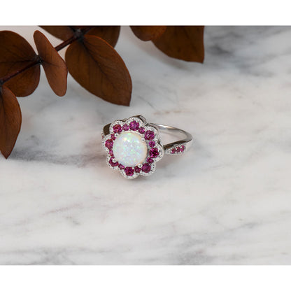 Sterlingsilber Cheryl M Rhodiniert Cabochon Im Labor Erzeugt Opal und Brillant-cut Rot Nano Kristall Blume Ring