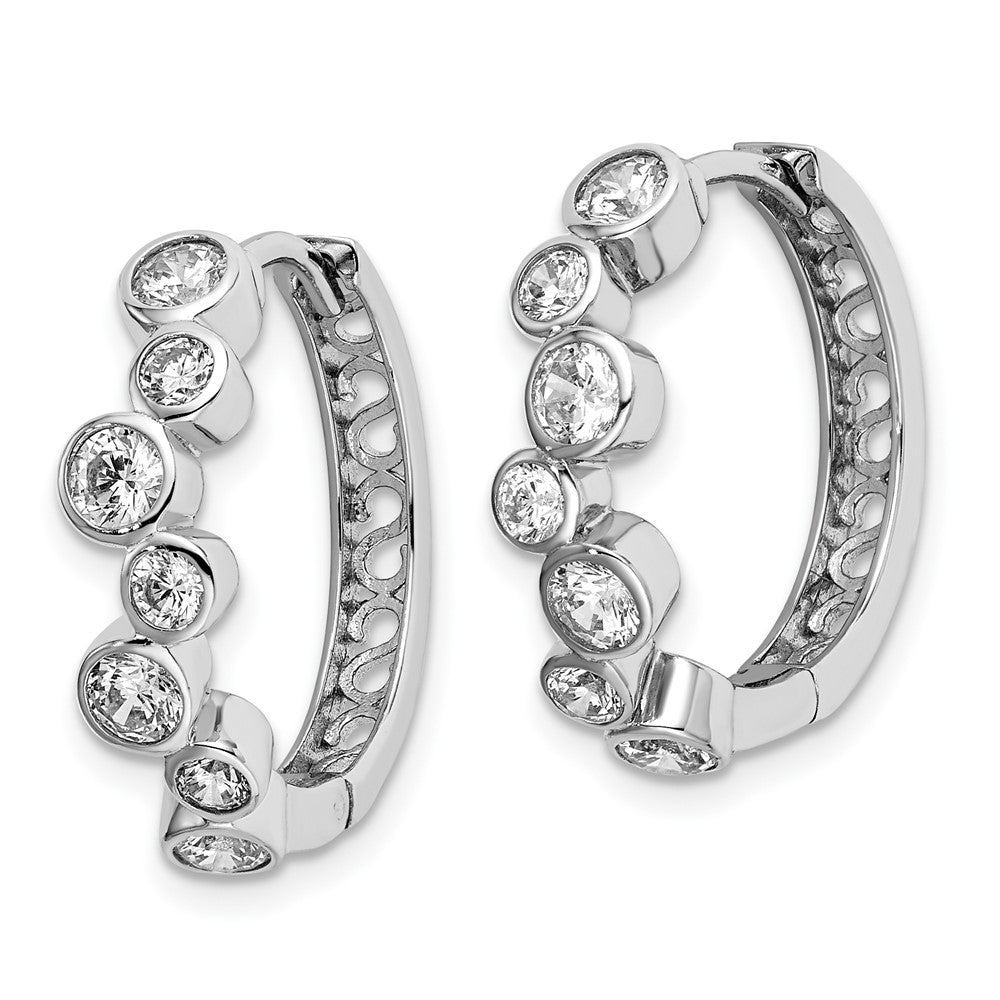 Sterlingsilber Schimmernd Rhodiniert 14 Stein Zirkonia Bevel Set Klappbar Creolen
