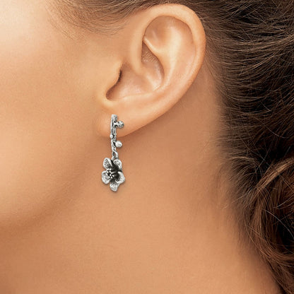 Sterlingsilber Oxidiert Blume mit Branch Hängend Ohrstecker