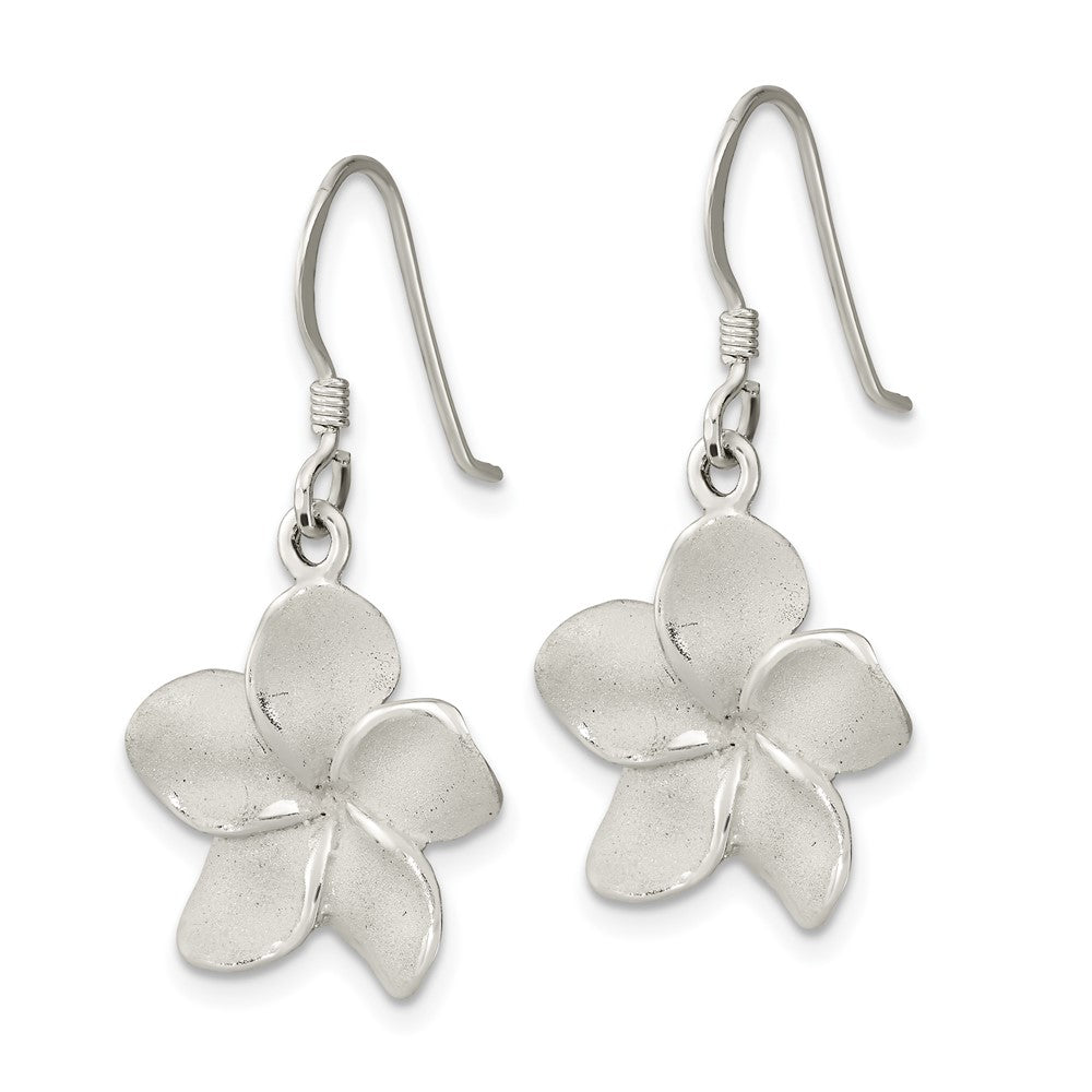 Sterlingsilber Lasergraviert & Poliert Plumeria Shephard Haken Ohrringe