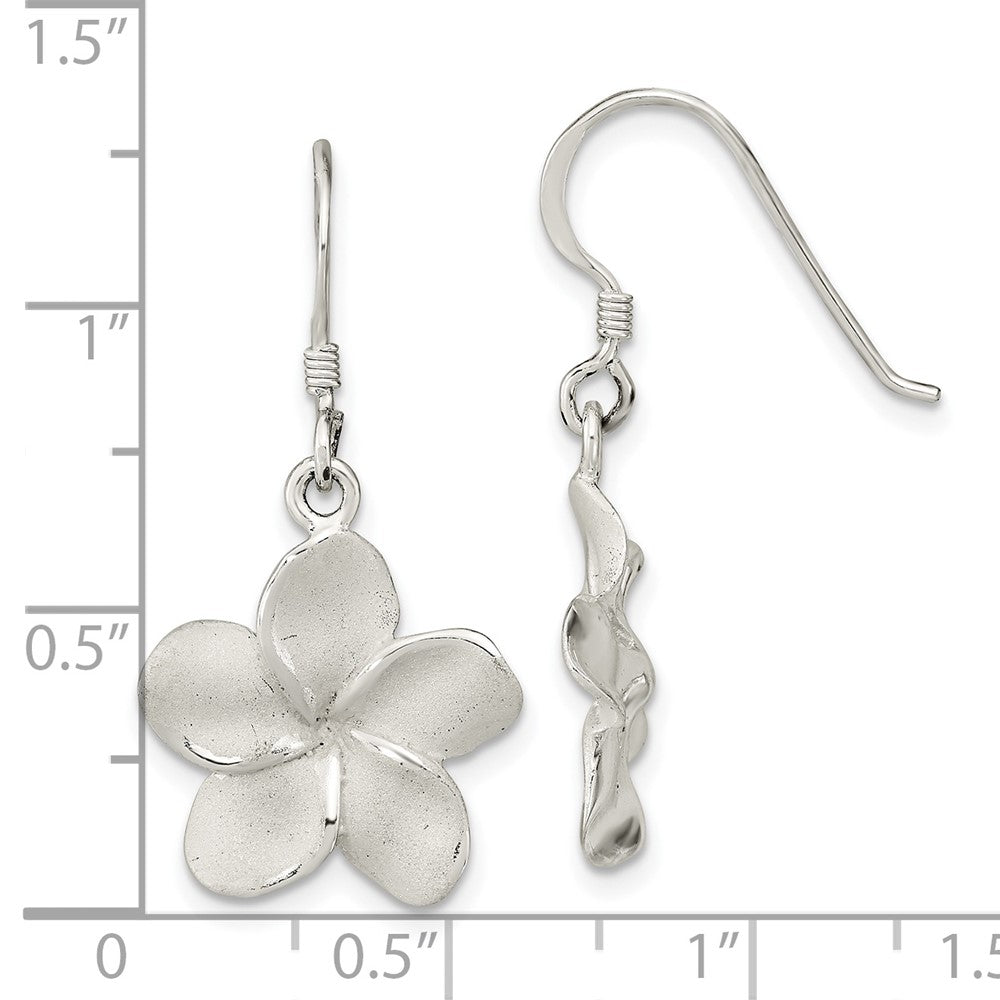 Sterlingsilber Lasergraviert & Poliert Plumeria Shephard Haken Ohrringe