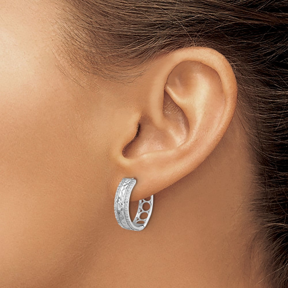 Sterlingsilber Rhodiniert Gehämmert Mittig Zirkonia 5.5mm Creolen