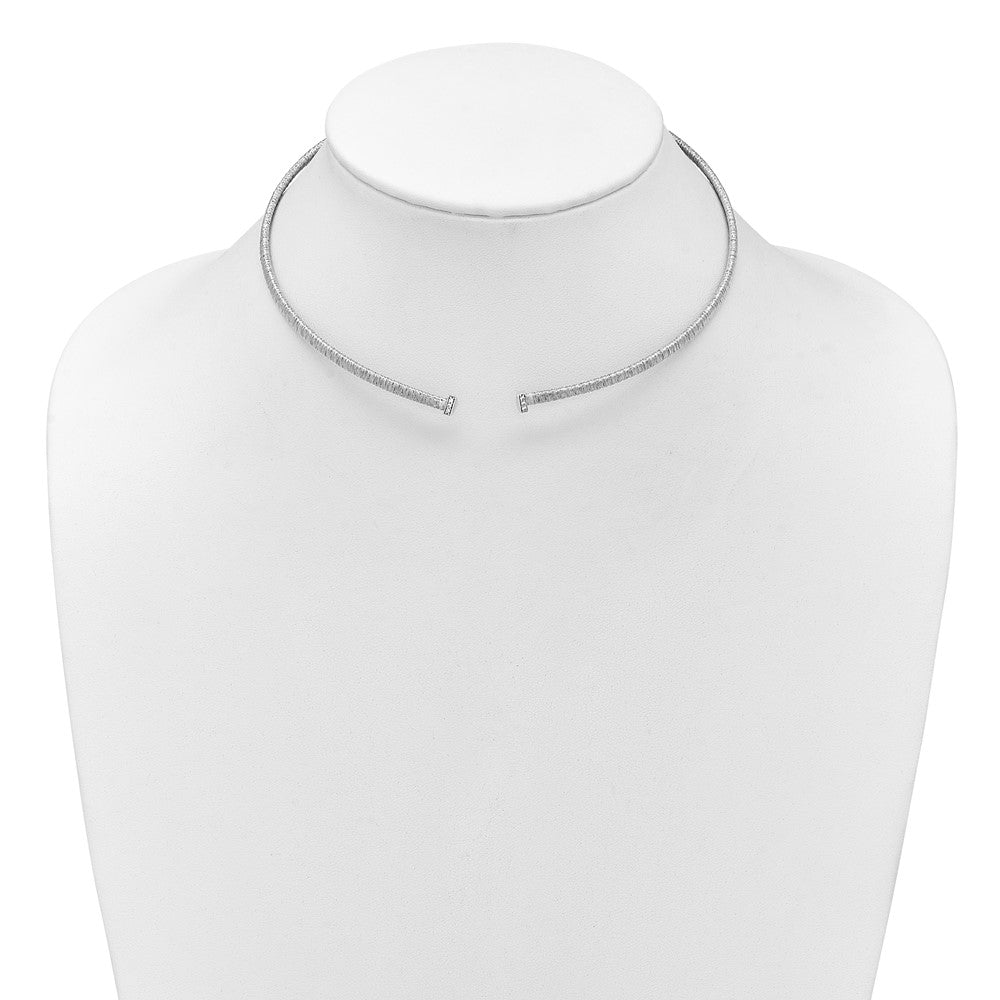 Sterlingsilber Ss Rhodiniert Plt Poliert /textured Draht Wrapped Zirkonia Kragen Halskette