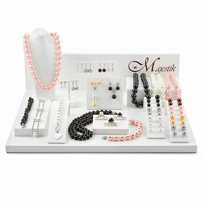 Non Metal Majestik Muschel Perle Kollektion Display