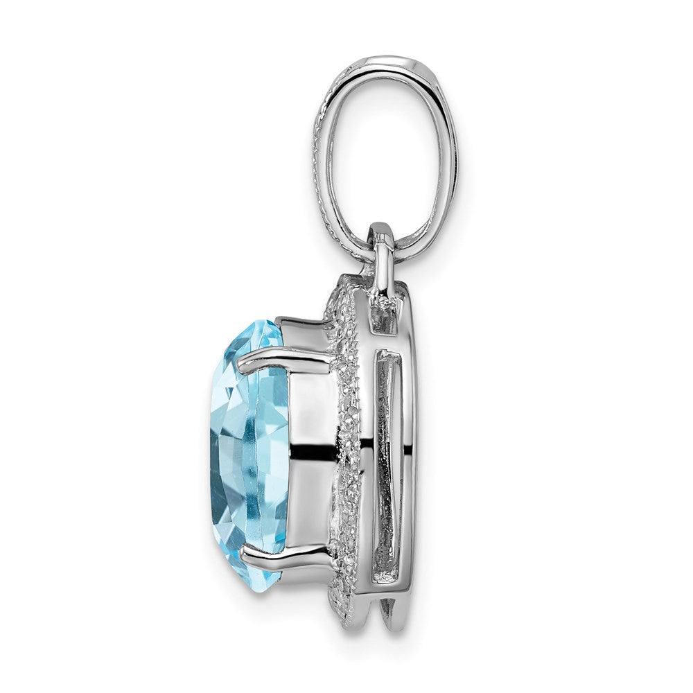 Anhänger aus rhodiniertem Sterlingsilber mit hellblauem Schweizer Blautopas und Diamant