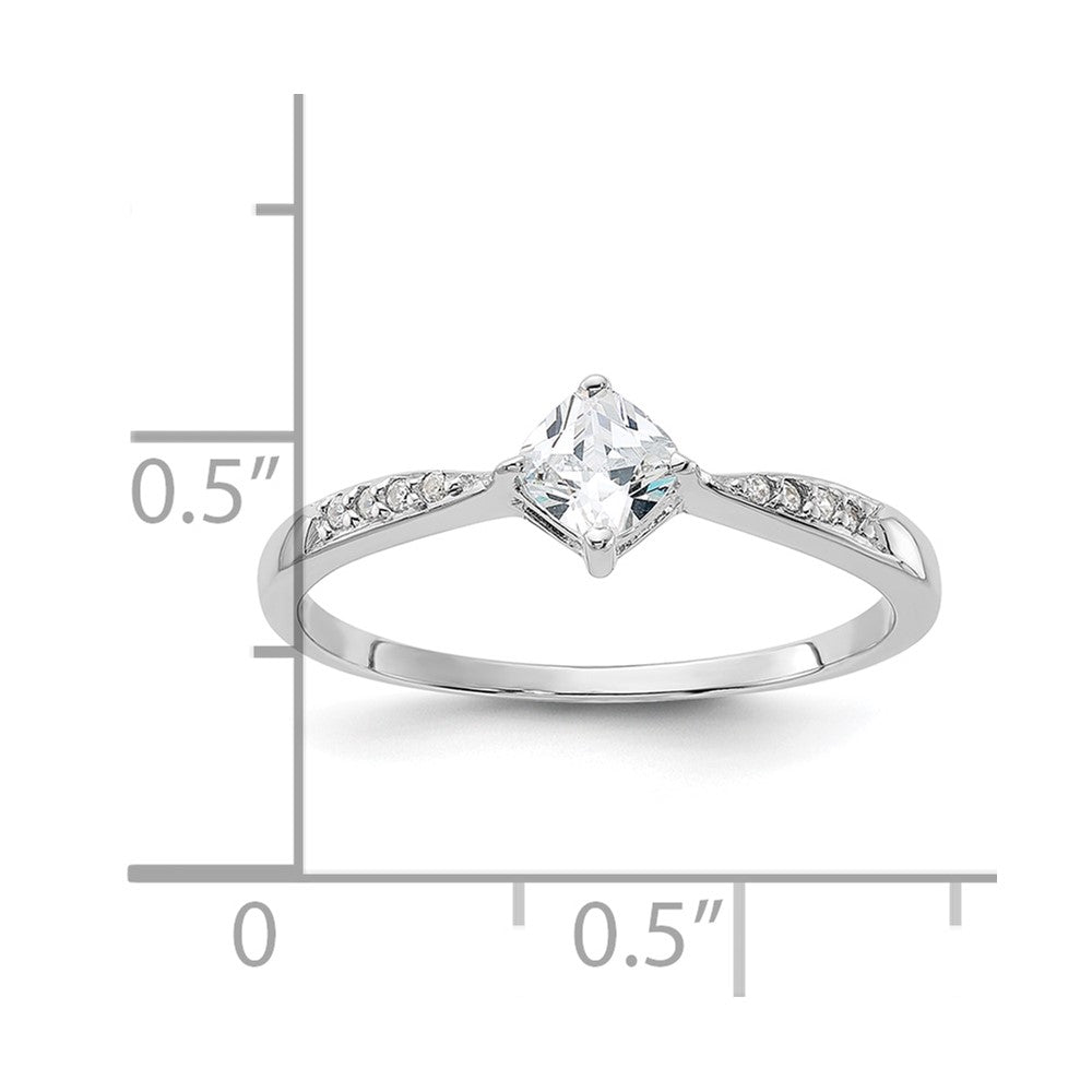 Sterlingsilber Rhodiniert Poliert und Quadratisch Geformt Zirkonia Ring