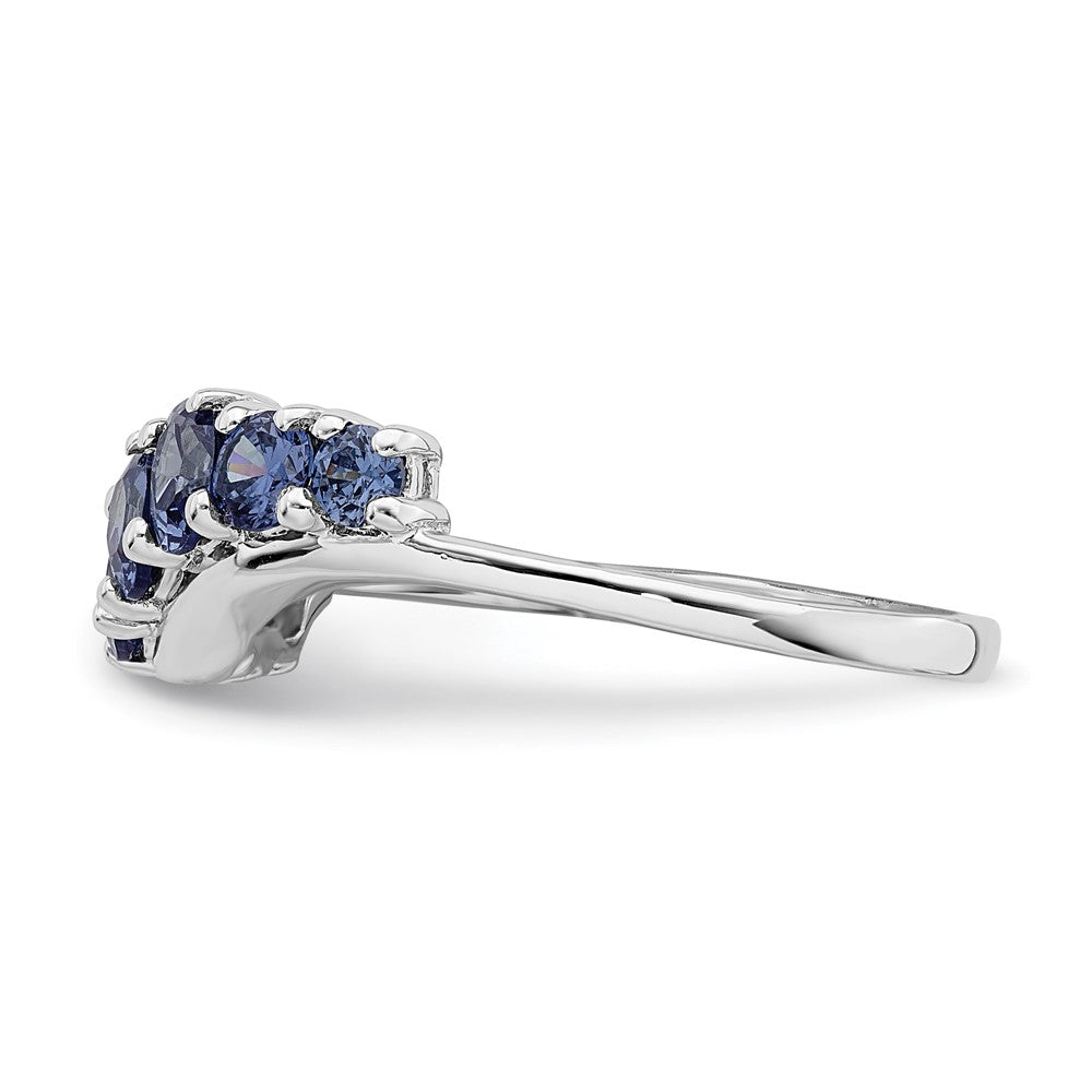 Sterlingsilber Rhodiniert 7 Stein Blau Zirkonia Ring (size 6 Nur)