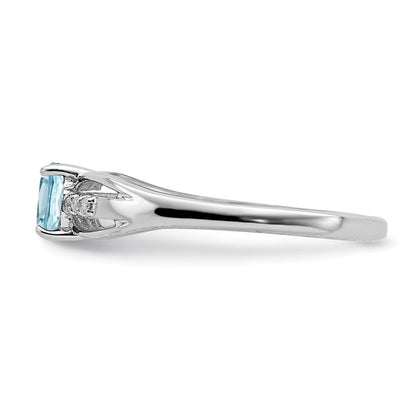 Sterlingsilber Rhodiniert Diamant Licht Schweizer Blautopas Ring