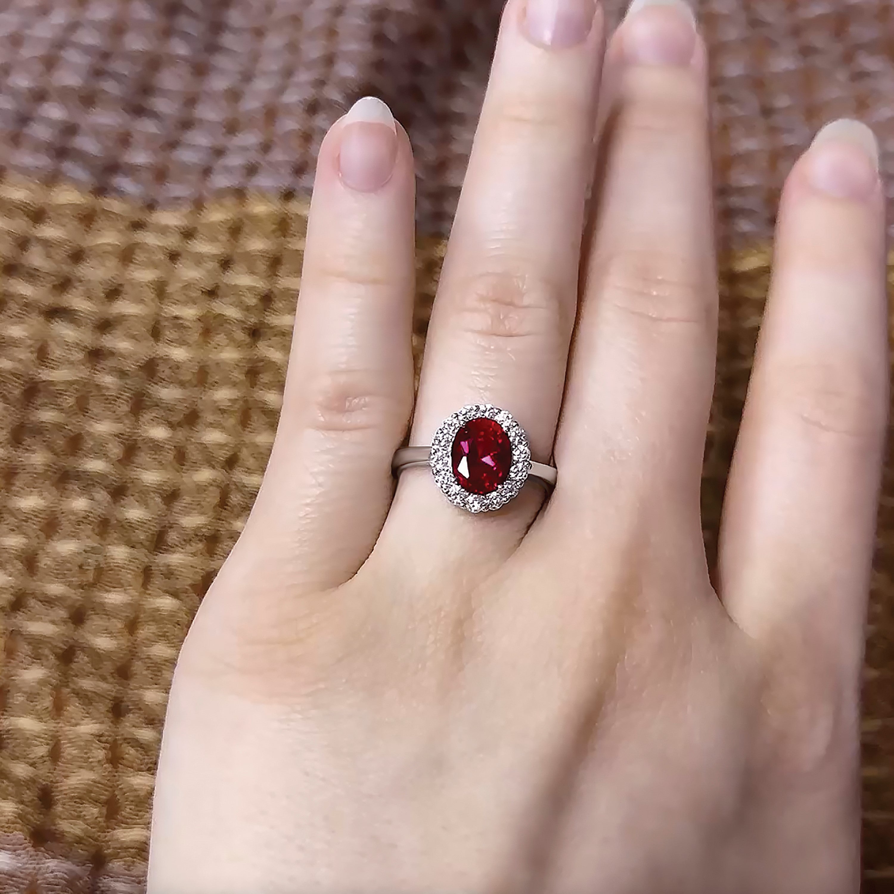 Sterlingsilber Poliert Rhodiniert Rot und Klar Zirkonia Ring