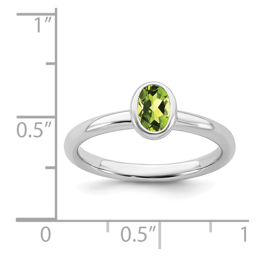 Sterlingsilber Stapelbar Expressions Oval Peridot Ring