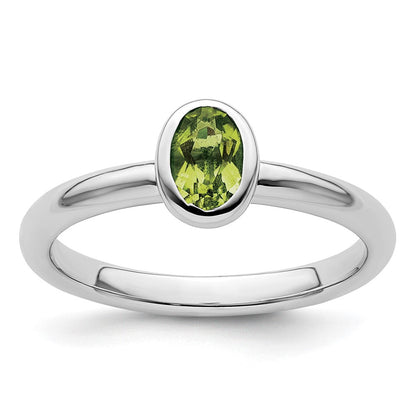 Sterlingsilber Stapelbar Expressions Oval Peridot Ring