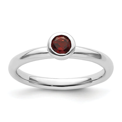 Sterlingsilber Stapelbar Expressions Low 4mm Rund Granat Ring