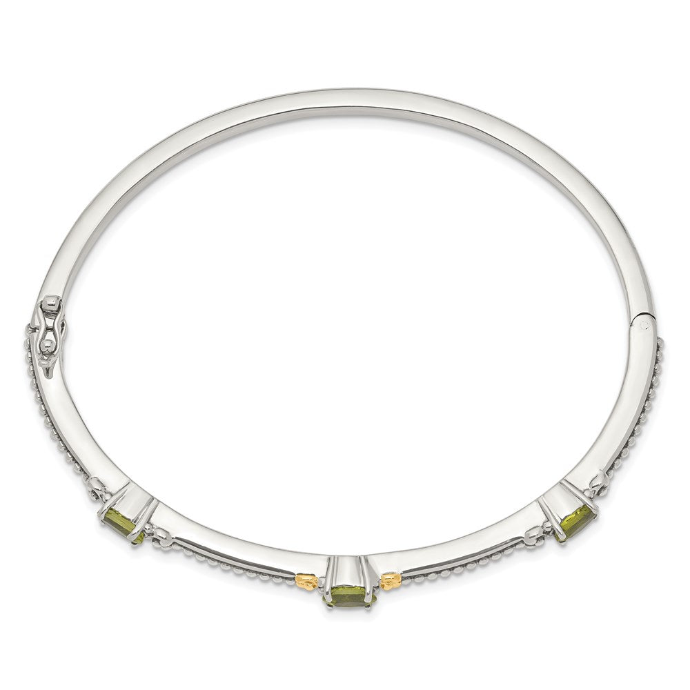 14K/silver Bicolor Shey Couture Sterlingsilber mit 14K Akzente Antikisiert Oval Peridot Klappbar Armreif