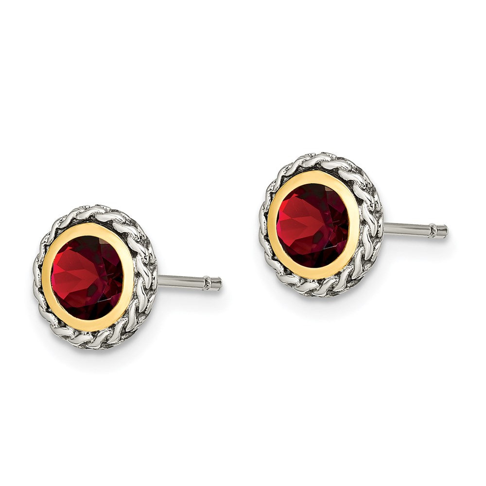 14K/silver Bicolor Shey Couture Sterlingsilber mit 14K Akzente Antikisiert Rund Zargenfassung Granat Ohrstecker
