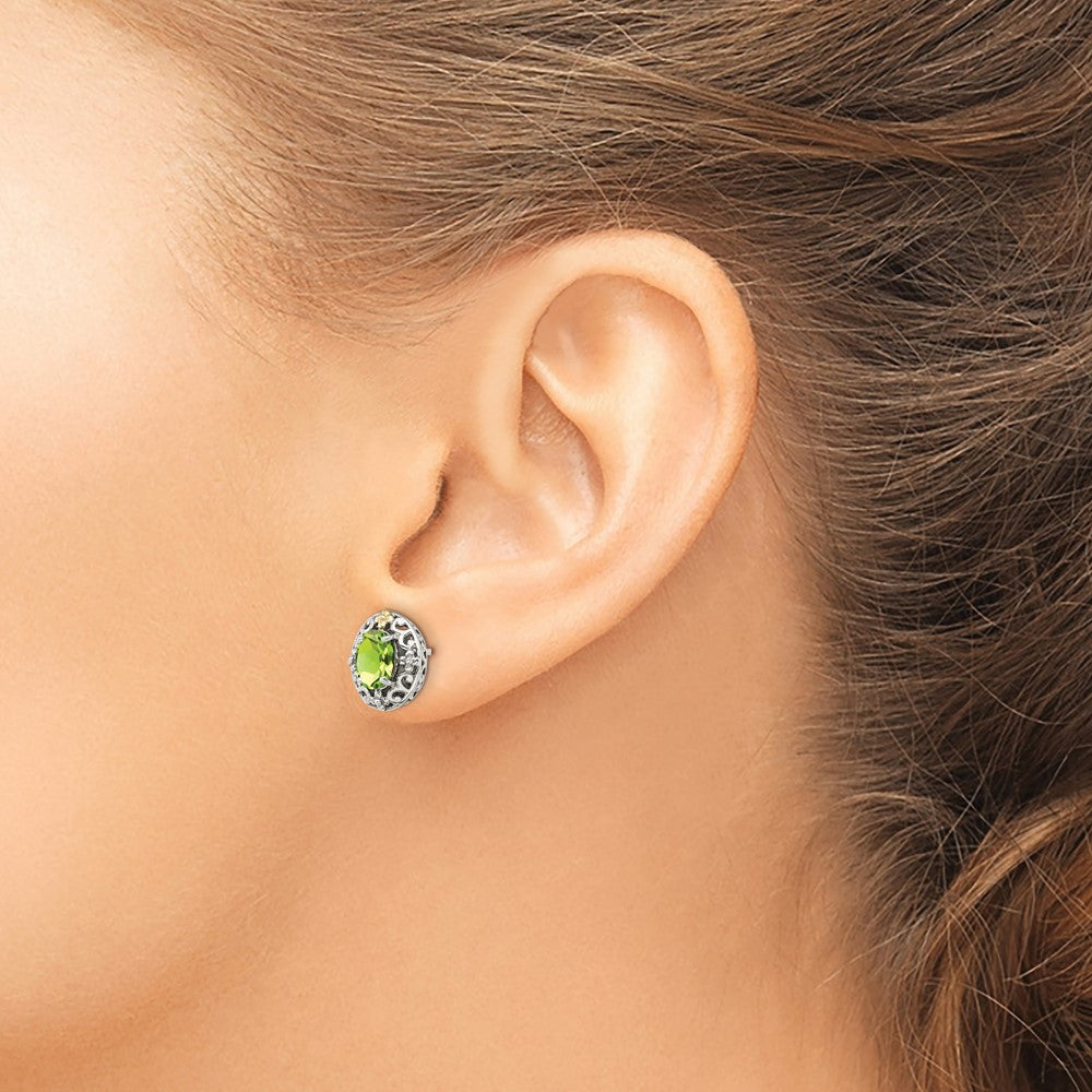 14K/silver Bicolor Shey Couture Sterlingsilber mit 14K Akzente Antikisiert Oval Peridot Ohrstecker