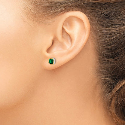 14K/silver Bicolor Shey Couture Sterlingsilber Rhodiniert mit 14K Akzente Erzeugt Smaragd Quadratisch Ohrstecker