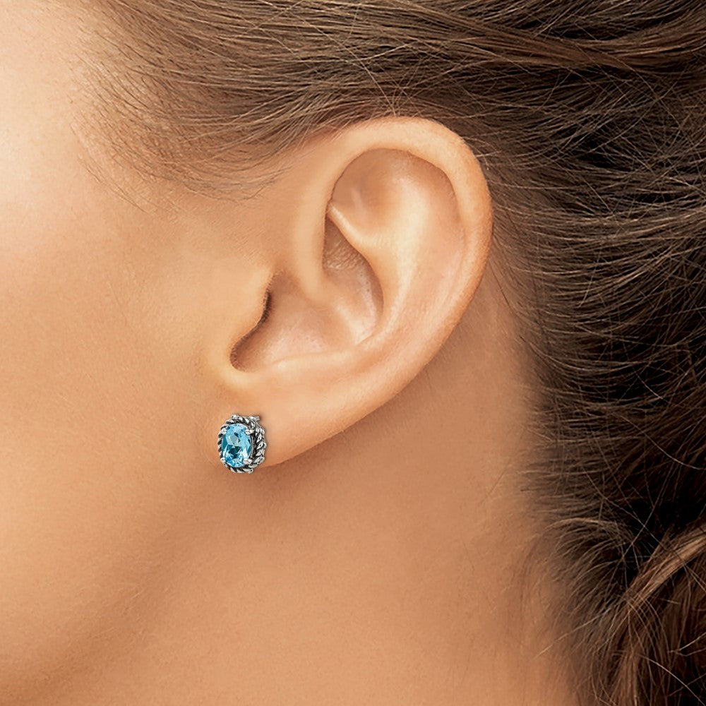 Shey Couture Sterlingsilber Ohrstecker mit antikisiertem ovalem Blautopas