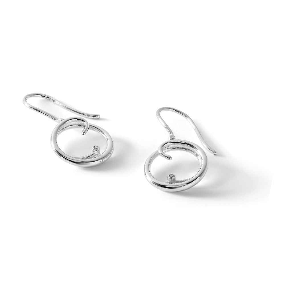 White Ice Ohrhänger aus rhodiniertem Sterlingsilber mit Diamant-Wirbel-Design und Schäferhaken-Verschluss