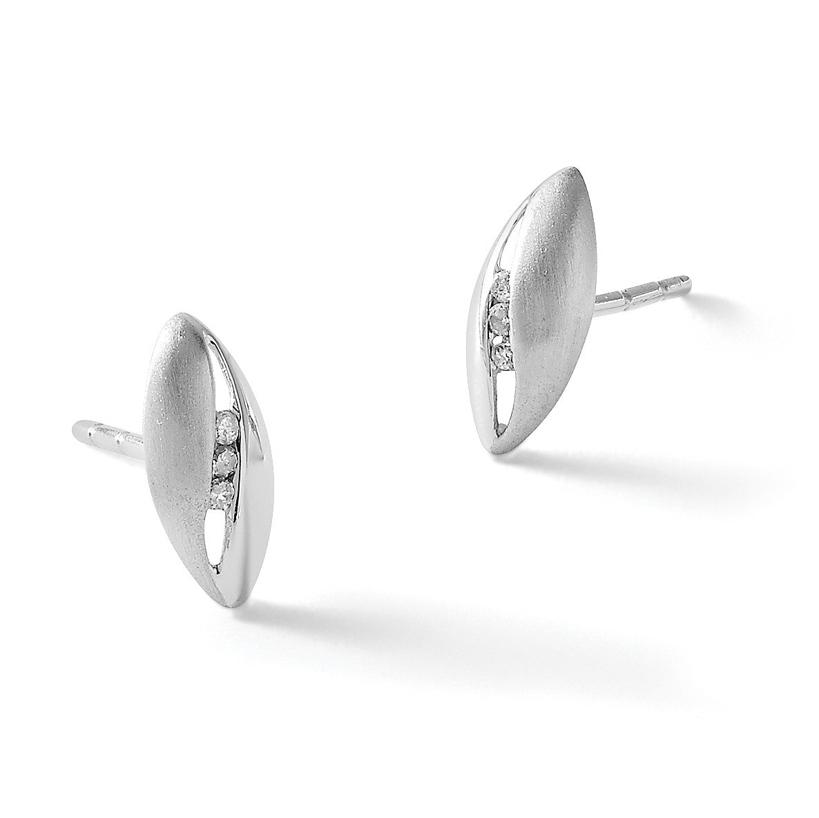 White Ice Ohrstecker aus rhodiniertem Sterlingsilber, satiniert und poliert, mit Diamanten