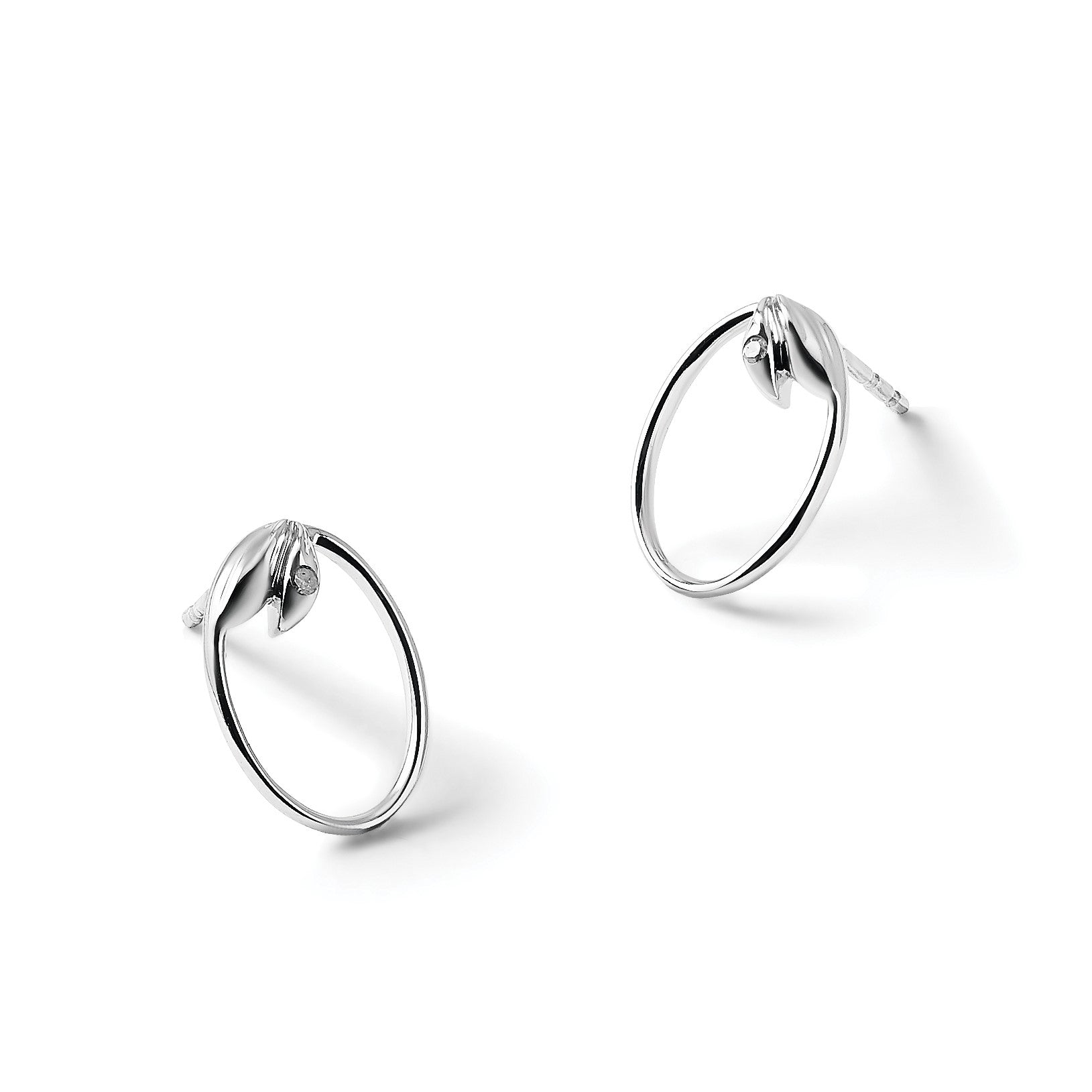 Ohrstecker aus rhodiniertem Sterlingsilber mit Diamant