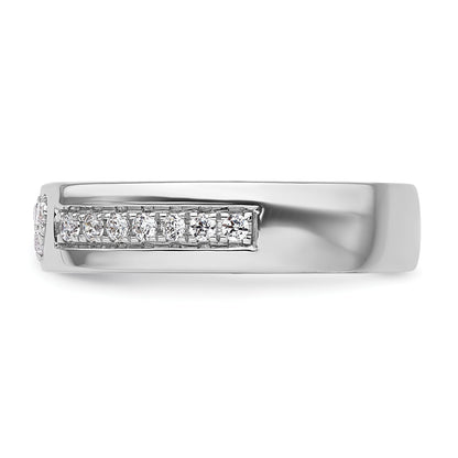 14K Weißgold Ring mit 0,25 ct. Laborgezüchteten Diamanten, VS/SI+ G+, mit ausgeschnittenem Herz, komplett