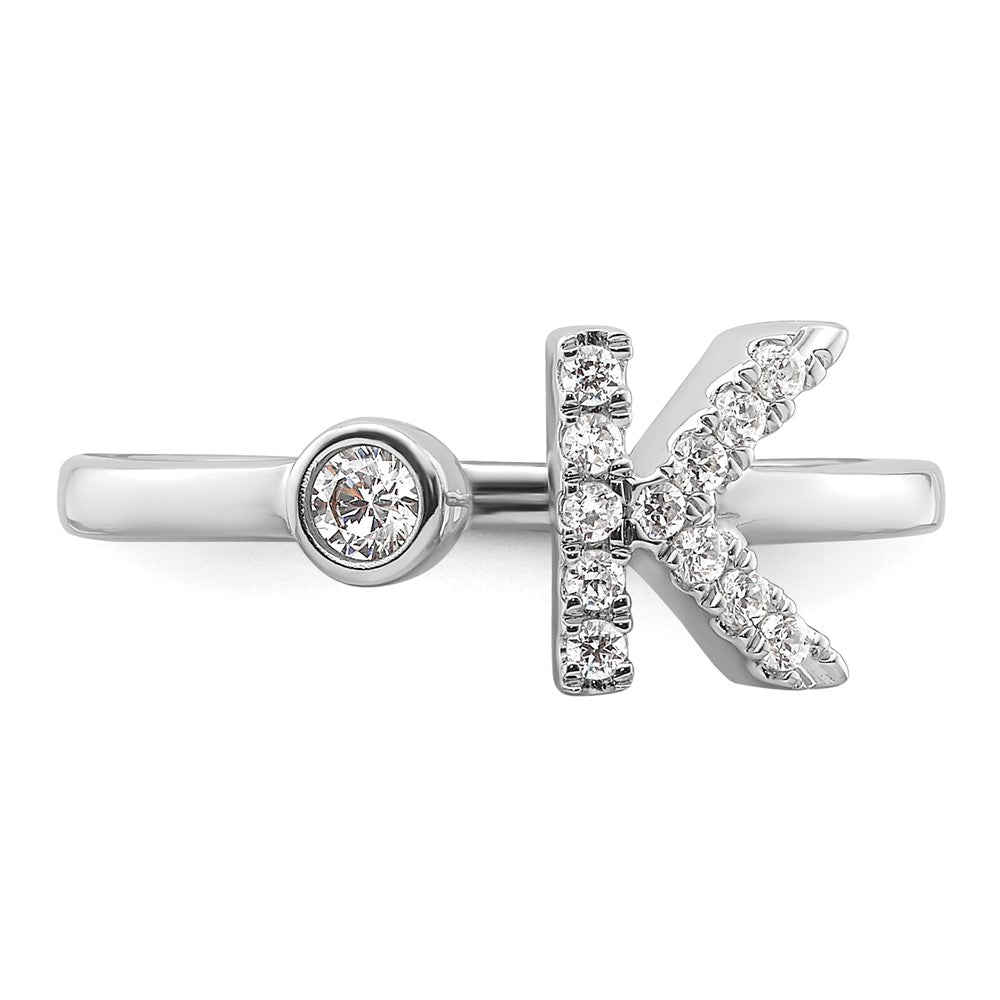 14K Weißgold Ring mit 0,2 ct. labor­gezüchtetem Diamant VS/SI+ G+, Initiale K, verstellbar