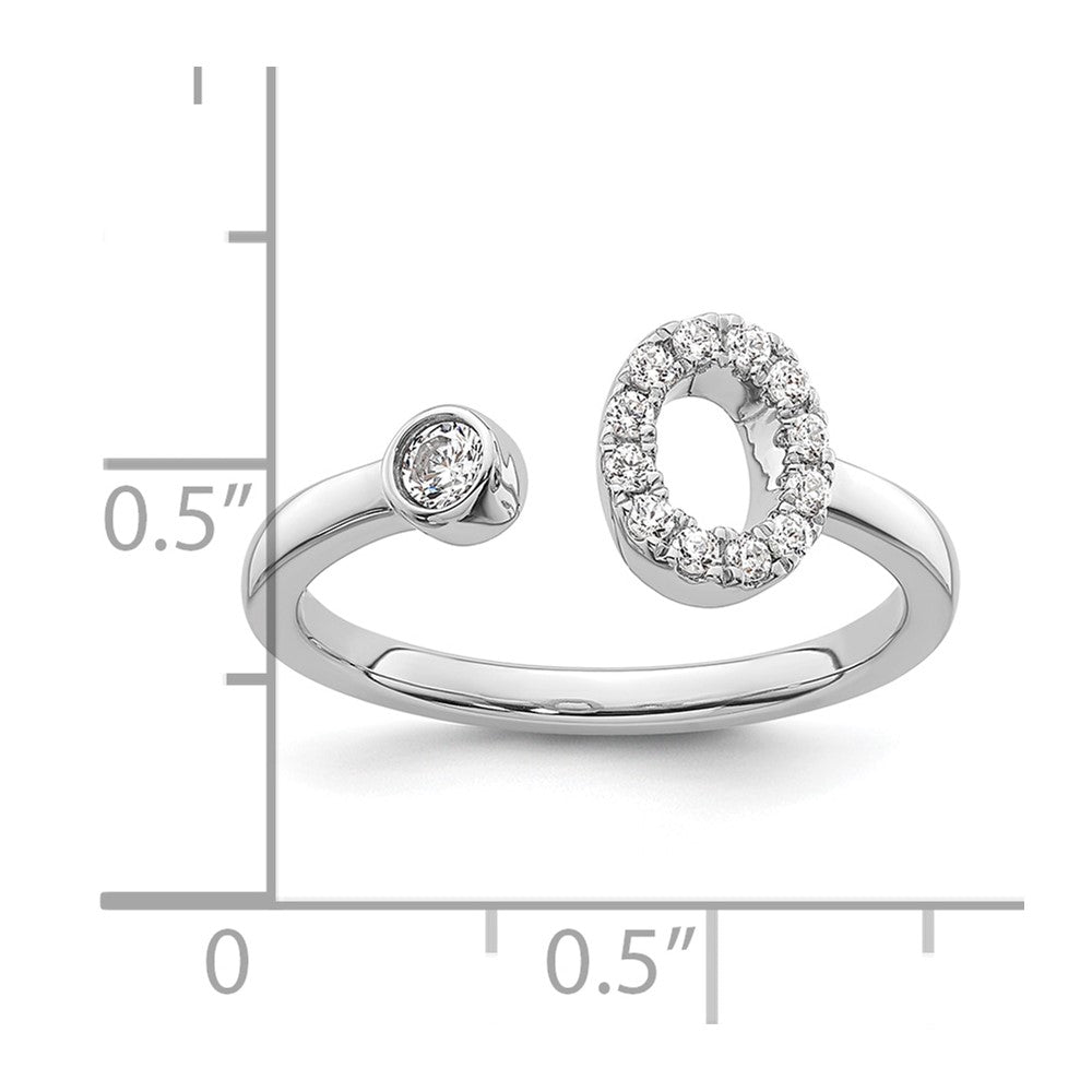 14K Weißgold Ring mit 0,2 ct. laborgezüchtetem Diamanten VS/SI+ G+, Initialbuchstabe „O", verstellbar