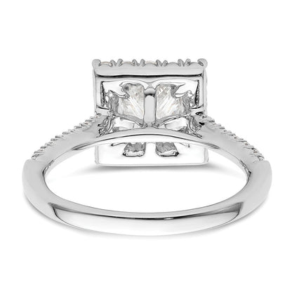 Halo Ring aus 14 Karat Weißgold mit simulierten Diamanten