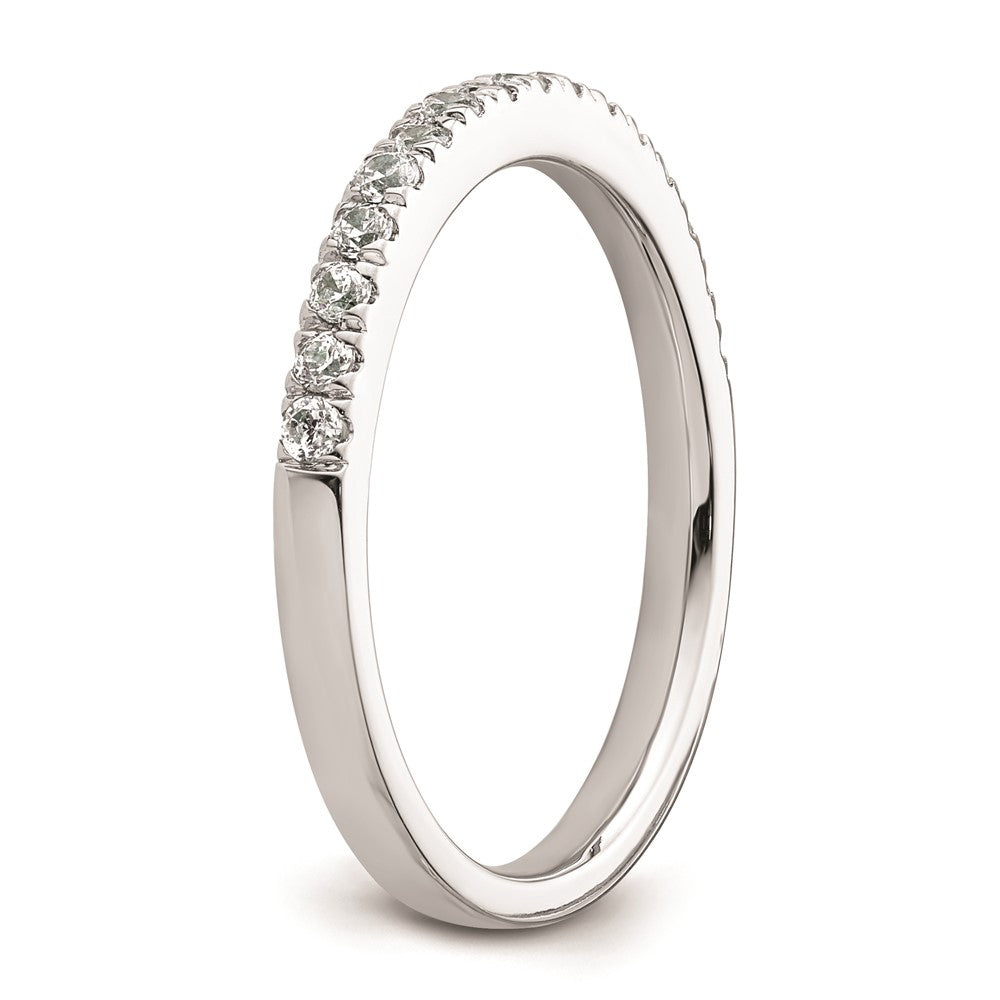 14K Weißgold Damen-Trauring mit natürlichen Diamanten