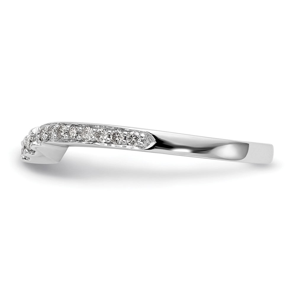 Ehering aus 14K Weißgold mit natürlichen Diamanten